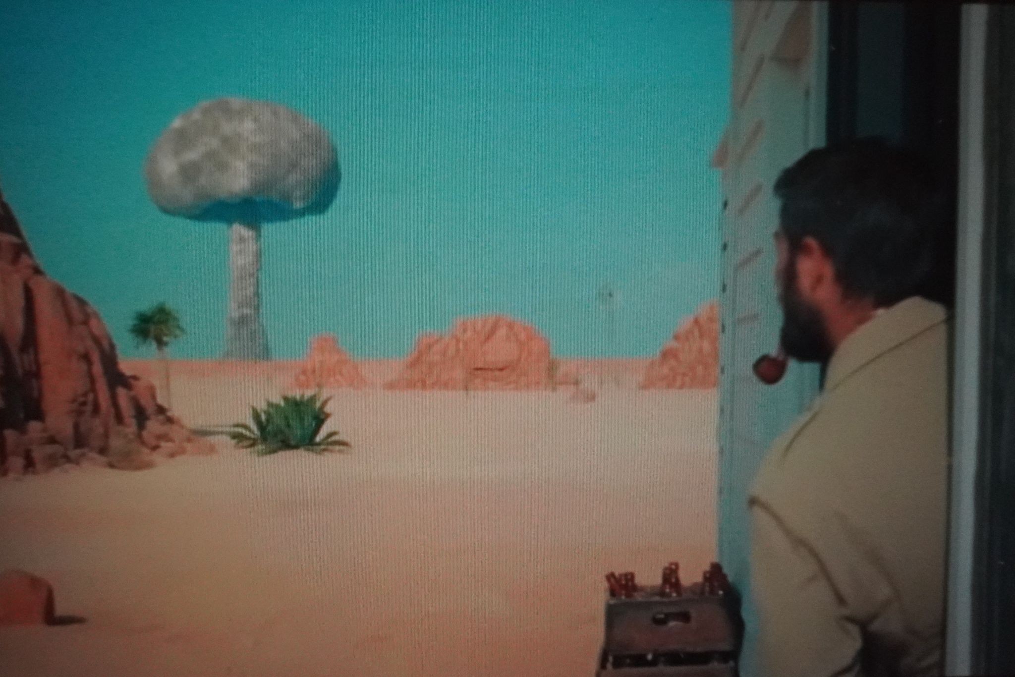 Film: Asteroid City – Rumvæsener på spil i by med bomben tæt på