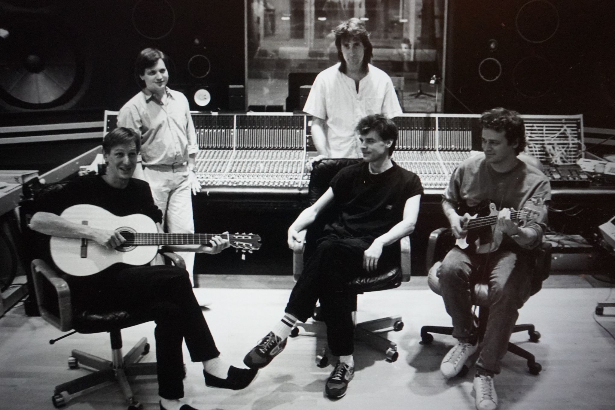 Bøger: TV-2 – Begejstringen vil ingen ende tage