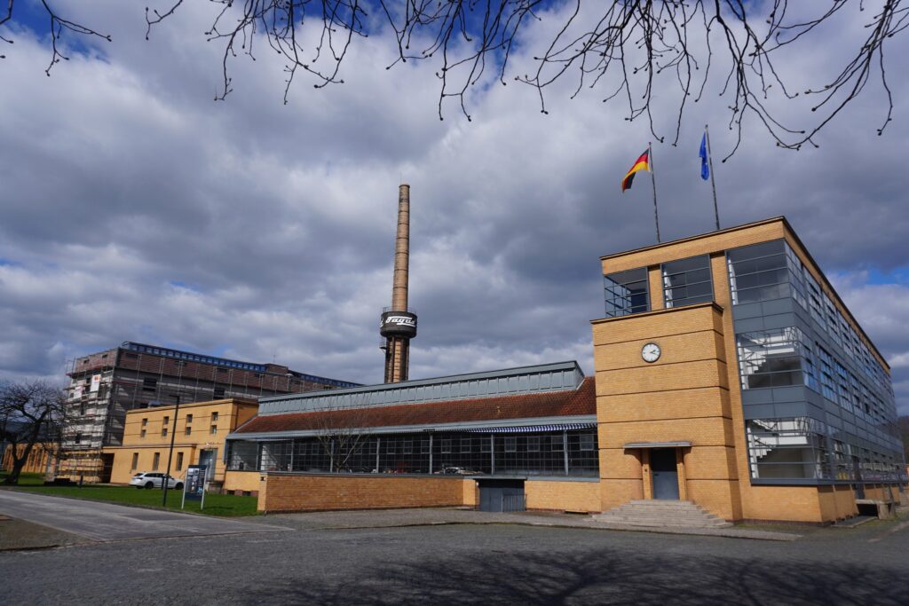 Fagus skofabrikken i Alfeld (Leine) tegnet af Walter Gropius. Fra Alfeld (Leine), Tyskland.