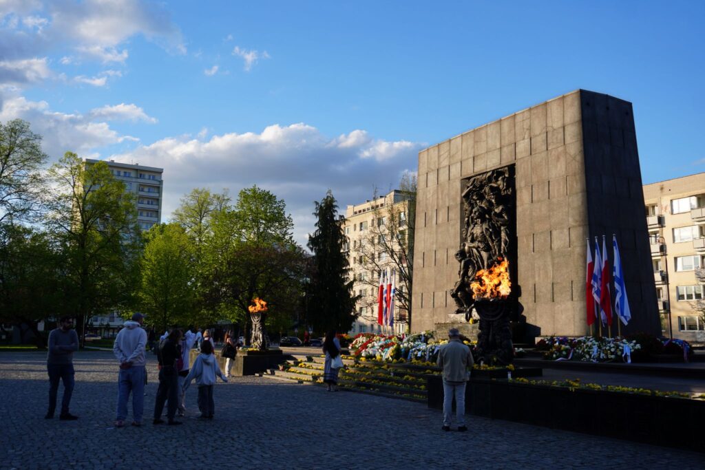 Monumentet for Den Jødiske Ghetto Opstand i Warszawa