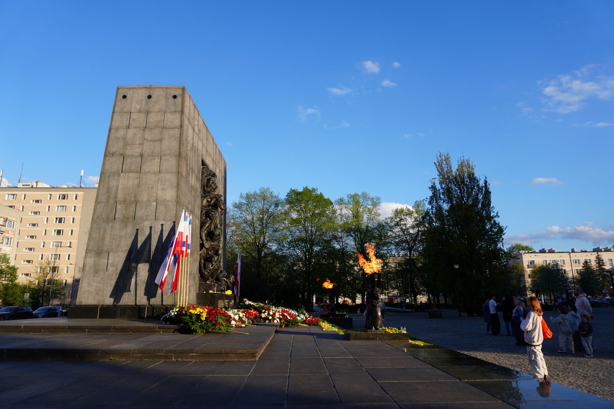 Monumentet for Den Jødiske Ghetto Opstand i Warszawa