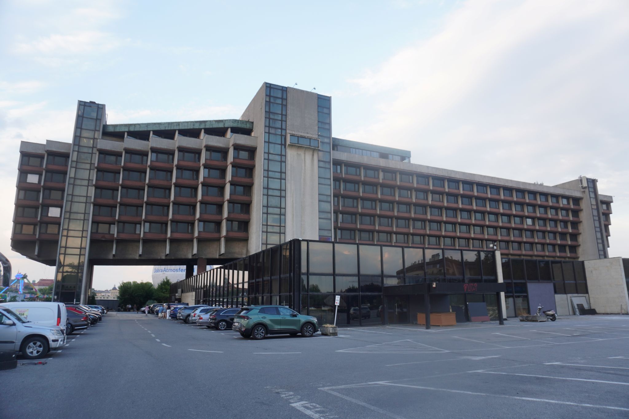 Polen: Hotel Forum – Engang det mest luksuriøse hotel i Krakow