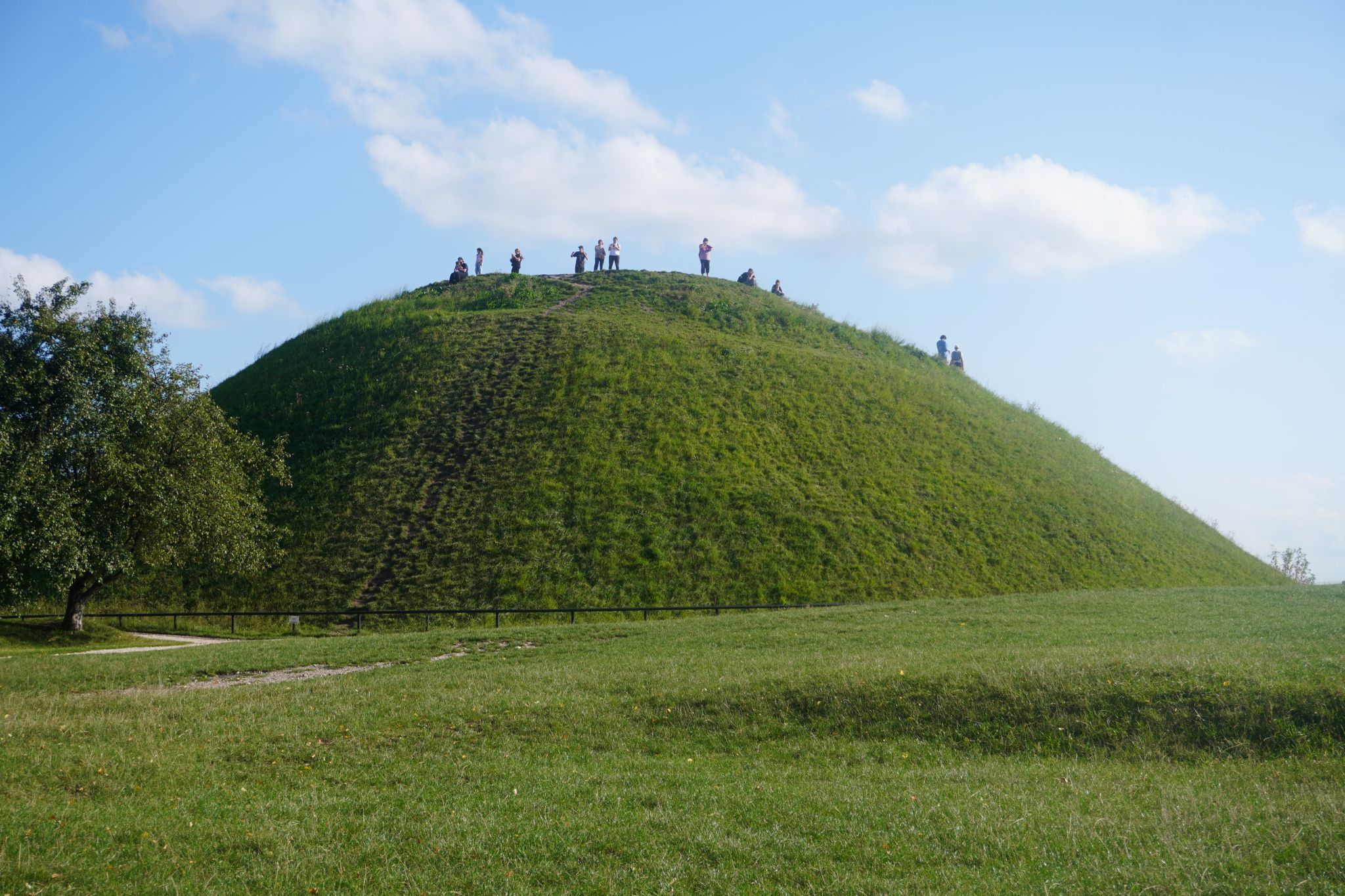 Polen: Gravhøjene til ære for Krakus og Wanda i Krakow