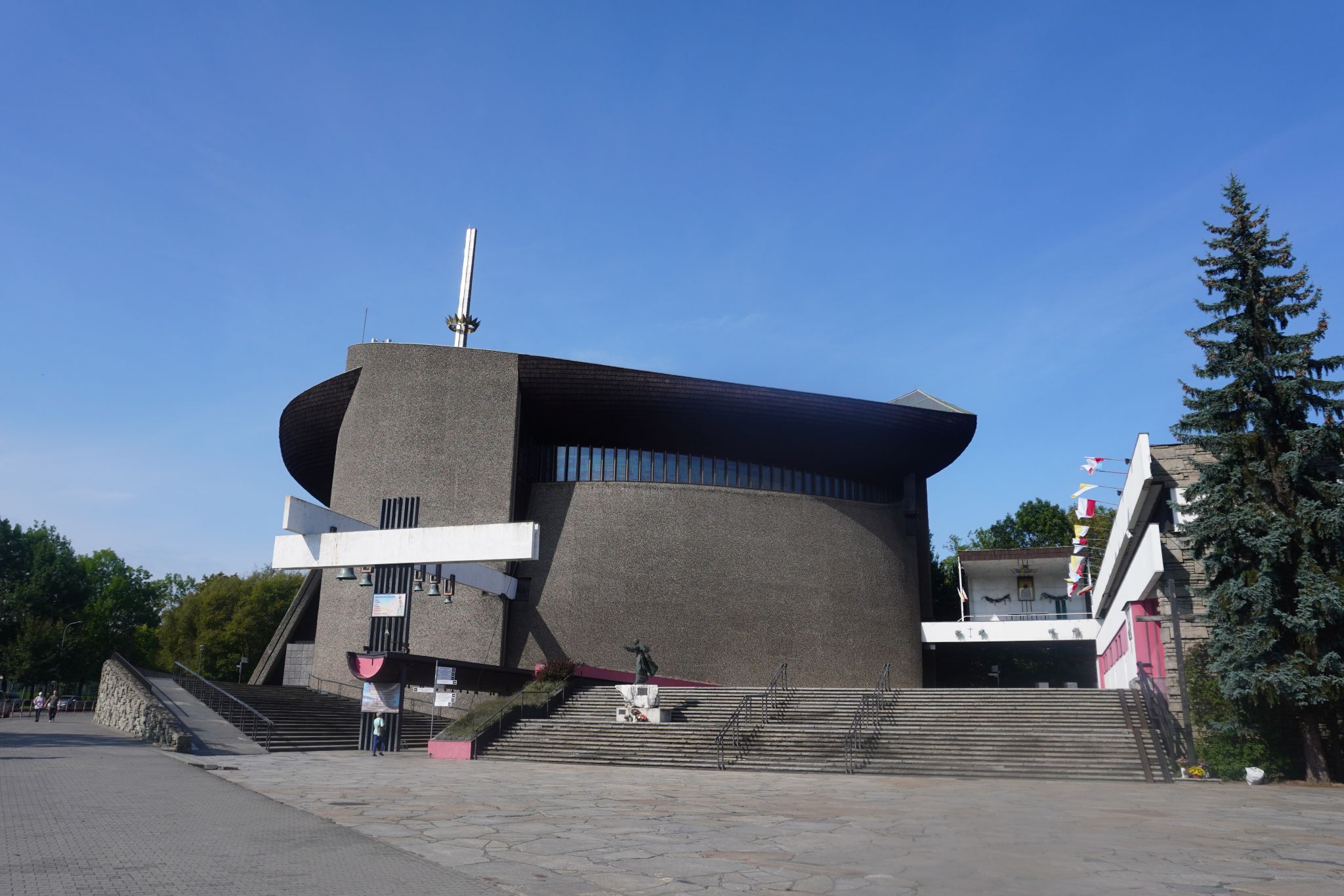 Polen: Vor Frue Dronning af Polens Kirke i Nowa Huta i Krakow